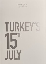 15 Temmuz Fotoğraf Albümü Büyük Boy, İngilizce - Kopernik Kitap