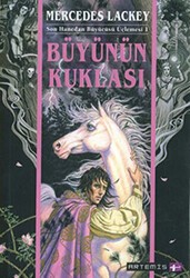Büyünün Kuklası Son Hanedan Büyücüsü Üçlemesi - 1 - Artemis Yayınları