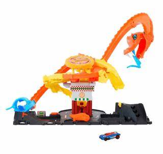 Hot Wheels Pizza Dükkanında Kobra Macerası Oyun Seti Htn81 - 1