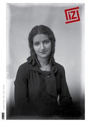 İz Dergisi Sayı: 44 - Fotoğrafevi Yayınları