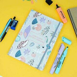 Liz 17X24 Kuşe Kapak 2023-2024 Akademik Ajandası - Deniz Kabukları - 1