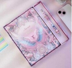 Victoria Journals 125-2156 Kutulu Set Sert Kapak Defter A5 100 Gr Ivory Çizgili Lastikli Ve Metal Gö - Victoria Journals