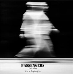 Yolcular - Espas Kuram Sanat Yayınları